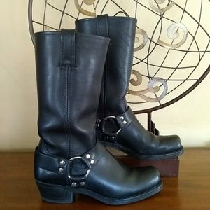 frye womens square toe boots